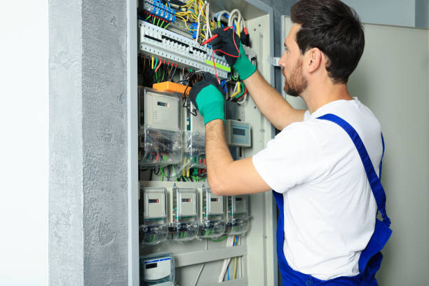 Best Ceiling Fan Installation Electrician  in Northbrook, OH